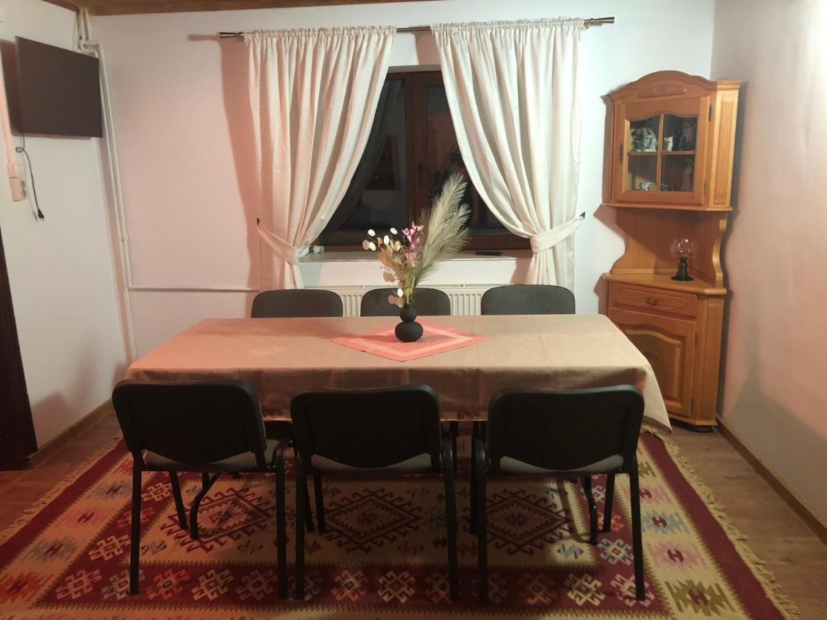 Cabana Felyviss Gîrda de Sus Екстериор снимка